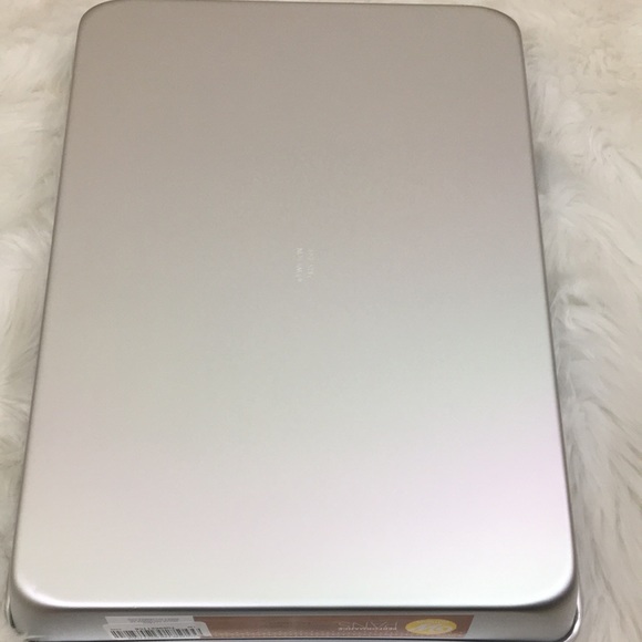 Wilton Performance Pan 11x15x2 Sheet Pan NWT - Picture 2 of 2